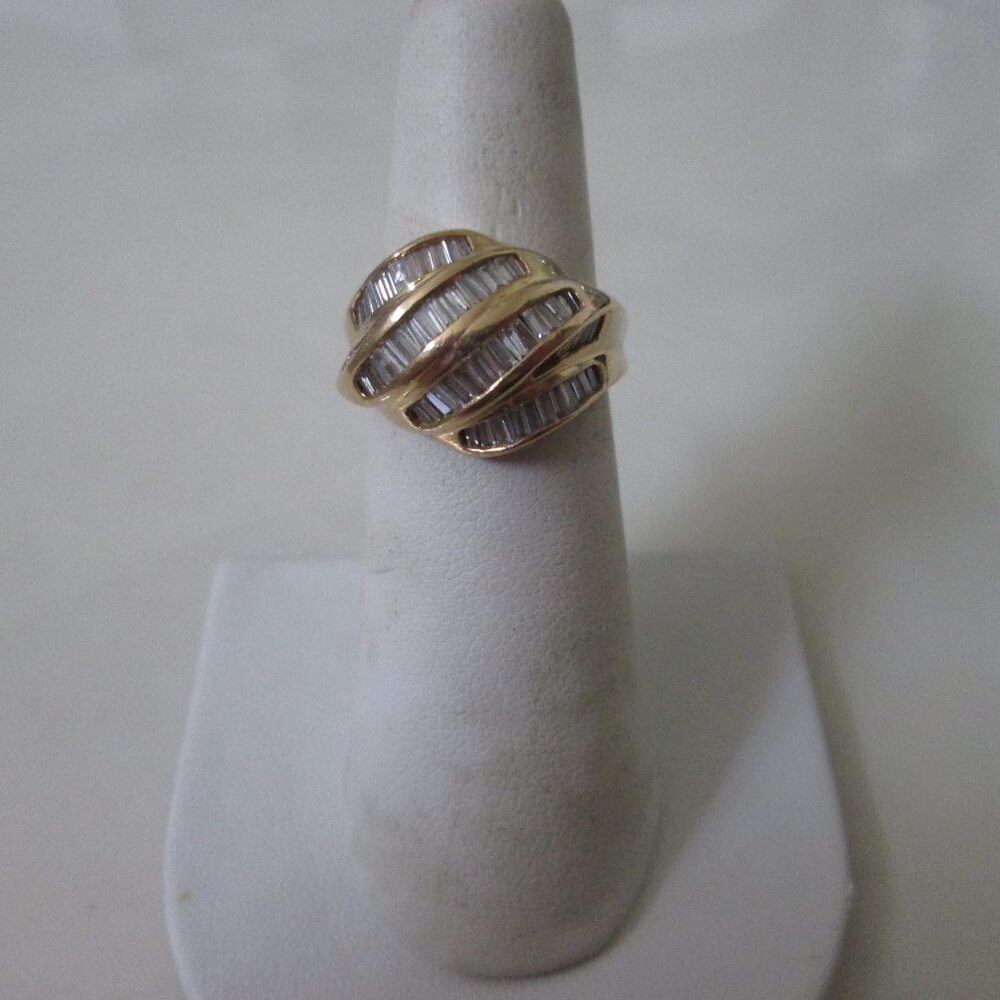 14K Yellow Gold 1 CTTW Diamond Ring